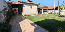Excelente casa independente no Boqueirão
