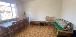 Casa independente localizada no Boqueirão