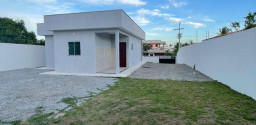 Casa nova, moderna e espaçosa, no Boqueirão