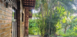 Ótima Casa Mobiliada em Condomínio, no Morro da Cruz