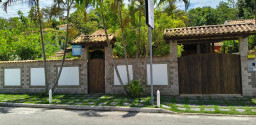 Casa Ampla com Estrutura Versátil, no Porto da Roça