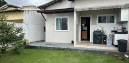 Linda casa muito nova, no Porto da Roça