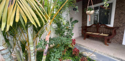 Linda casa muito nova, no Porto da Roça