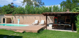 Casa à Venda em Condomínio, em Maricá
