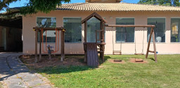 Casa à Venda em Condomínio, em Maricá
