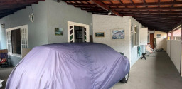 Excelente casa em localização privilegiada, em Itaúna