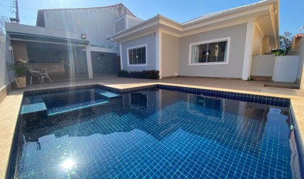 Casa de Alto Padrão no Porto da Roça