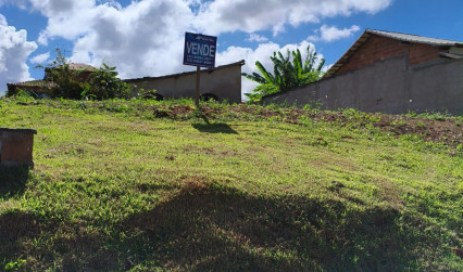 Terreno Murado no Condado de Bacaxá