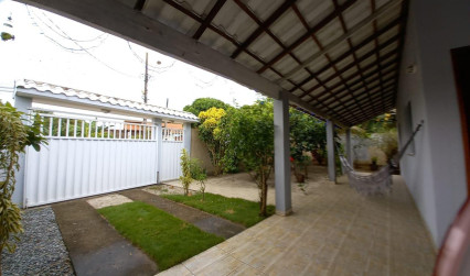 Casa Linear com Piscina no Bairro Areal, em Araruama