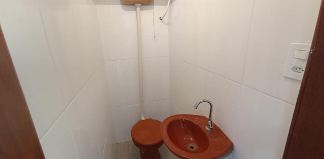 Excelente Casa Com 3 Pavimentos No Boqueirão - Foto 25