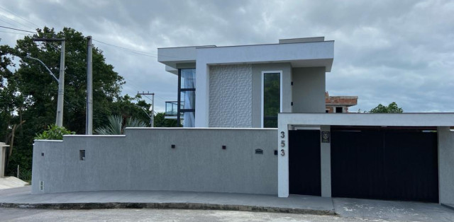Linda Casa De 2 Andares Com Piscina No Porto Novo - Foto 0