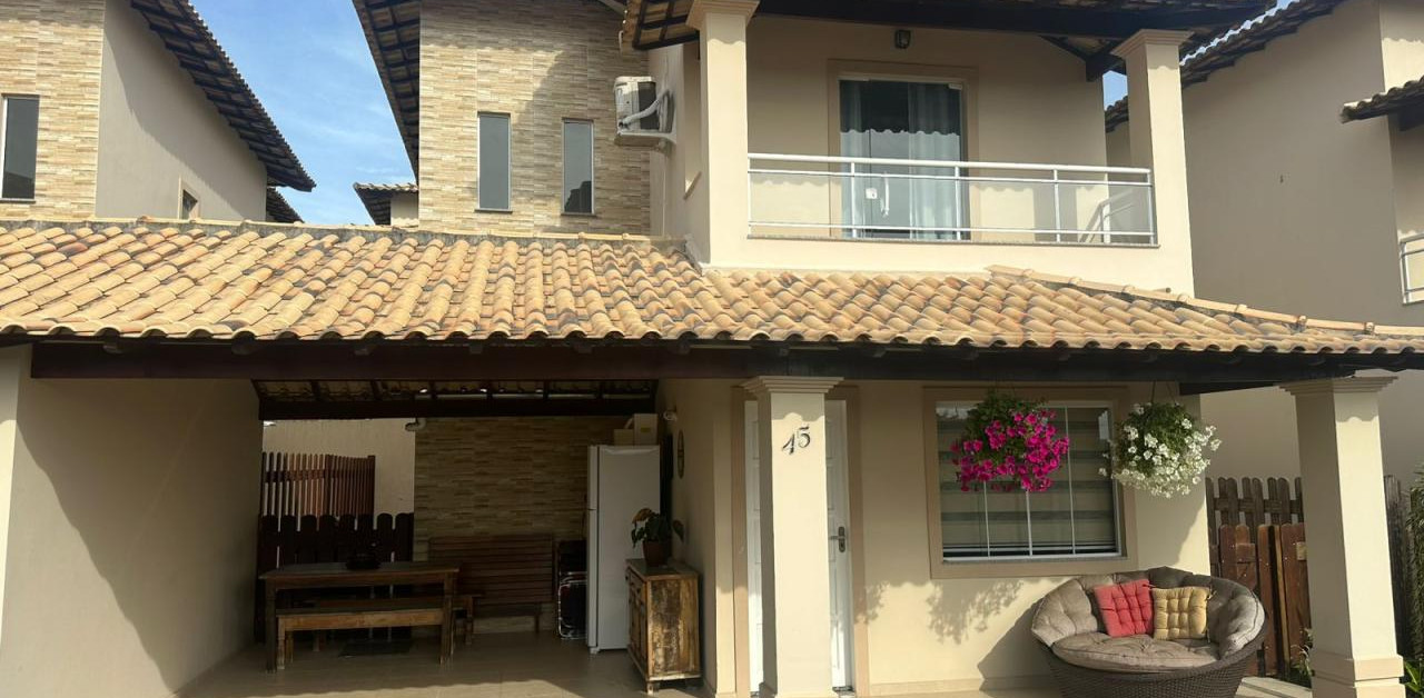 Excelente oportunidade em condomínio no Porto da Roça