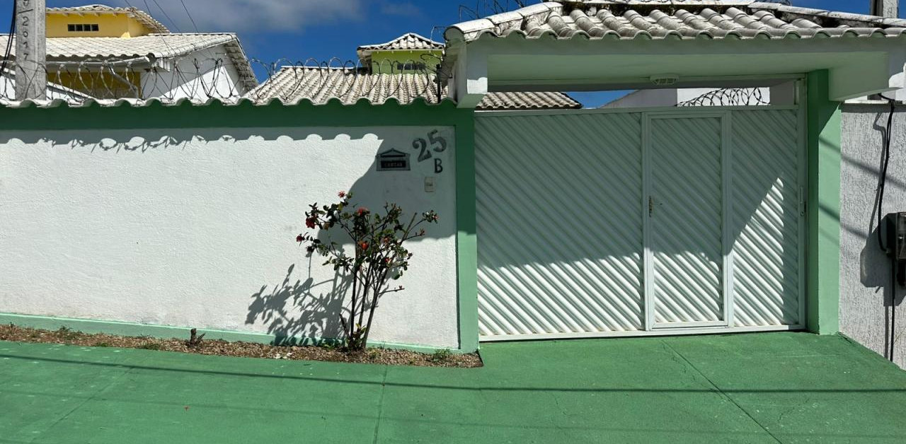 Ótima casa à venda no Porto da Roça